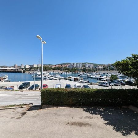 Apartman Bonaca Apartment Sibenik Bagian luar foto